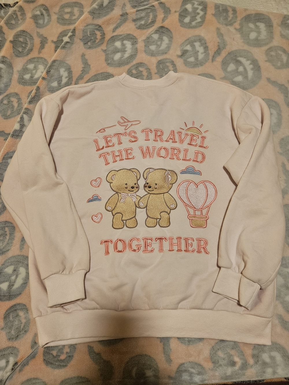 HAPPY CAMP3R SWEATSHIRT